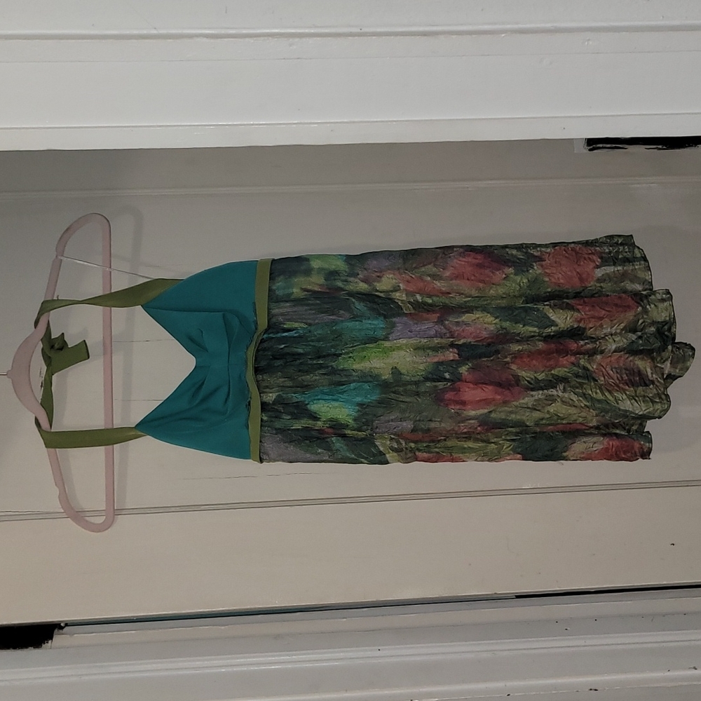 Black Halo 100% Silk Halter Dress Sz 4